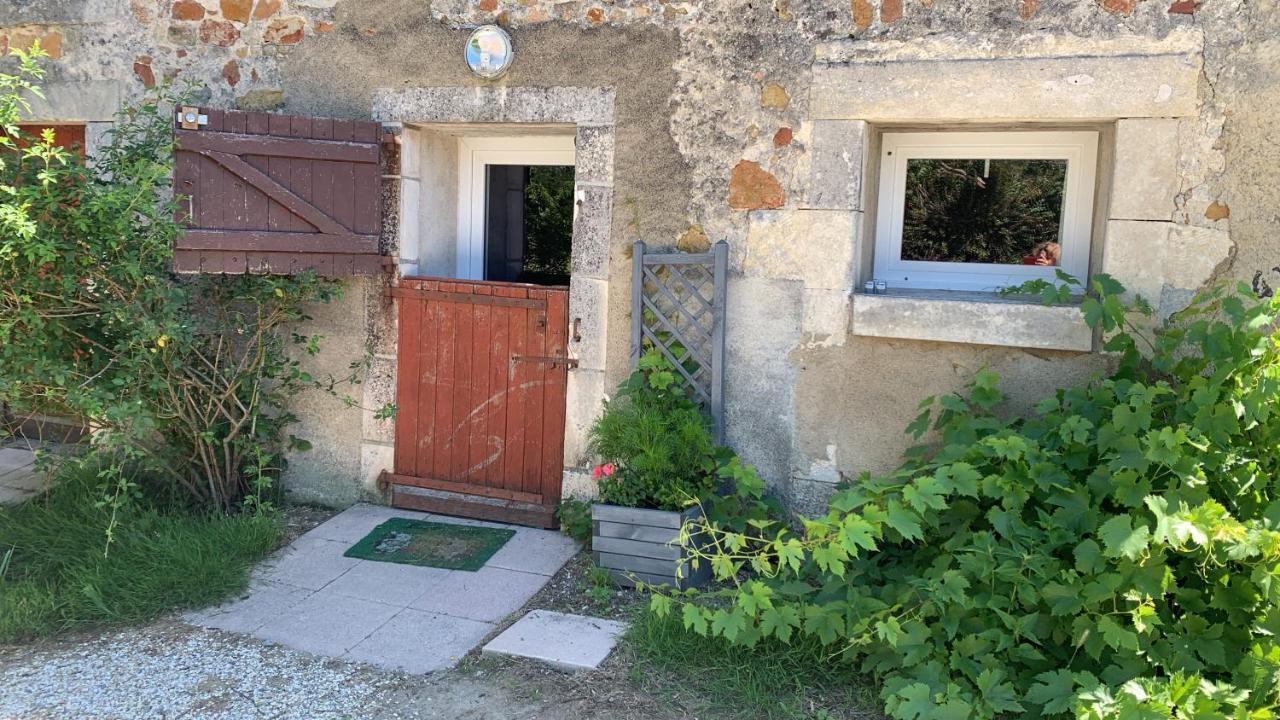 Petit Gite A La Ferme Des Buttons Rosnay  Ngoại thất bức ảnh